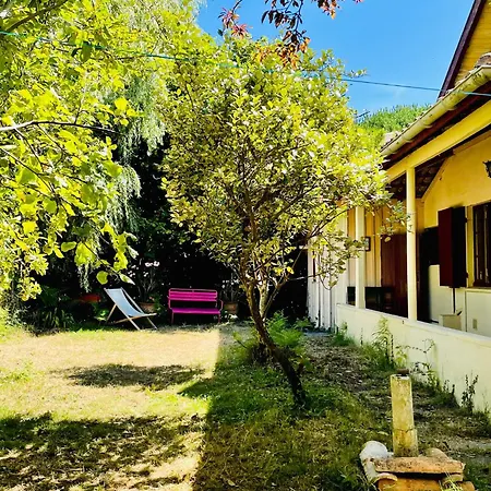 펜션 Charmante Maison Authentique, Proche Bassin *