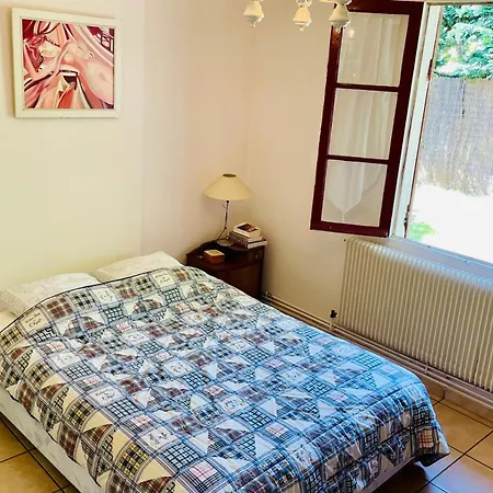 Charmante Maison Authentique, Proche Bassin Ares
